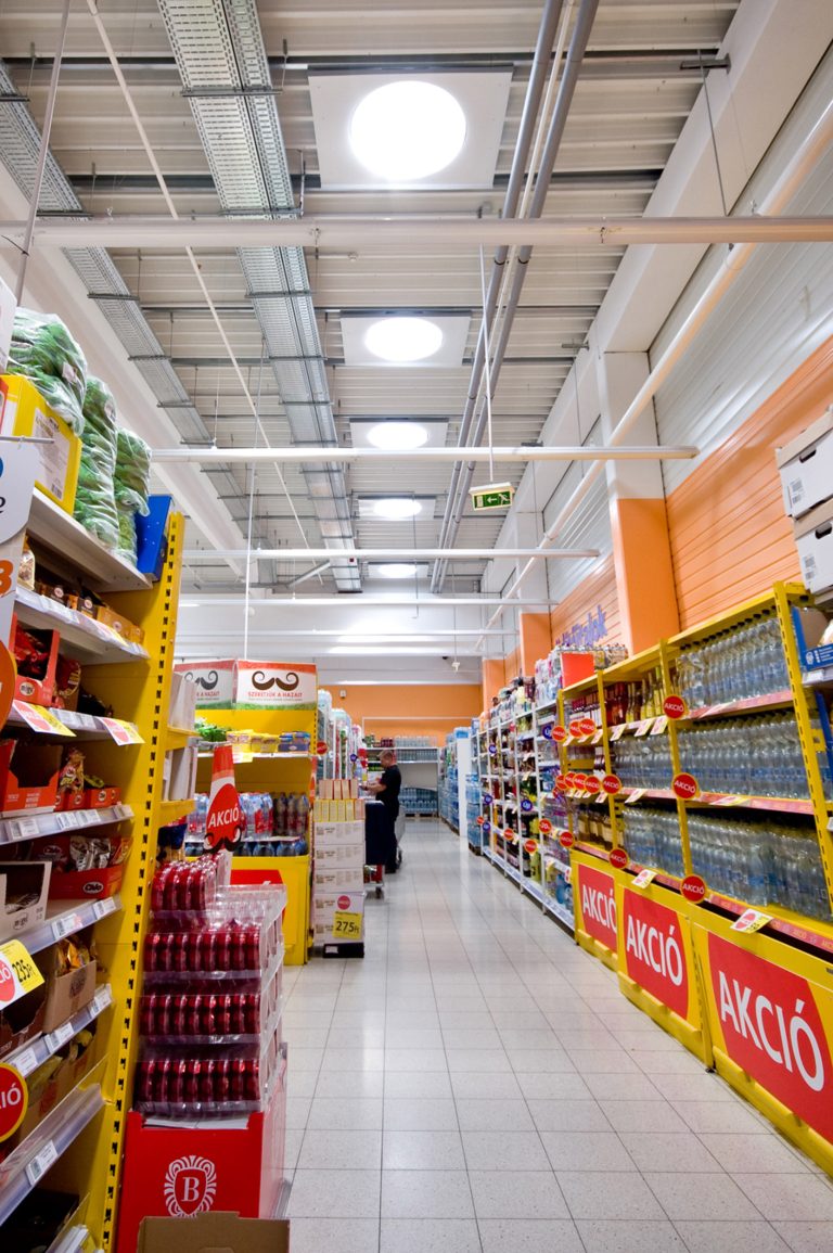 Tesco Oroszlány - Fénycsatorna (4 of 22)